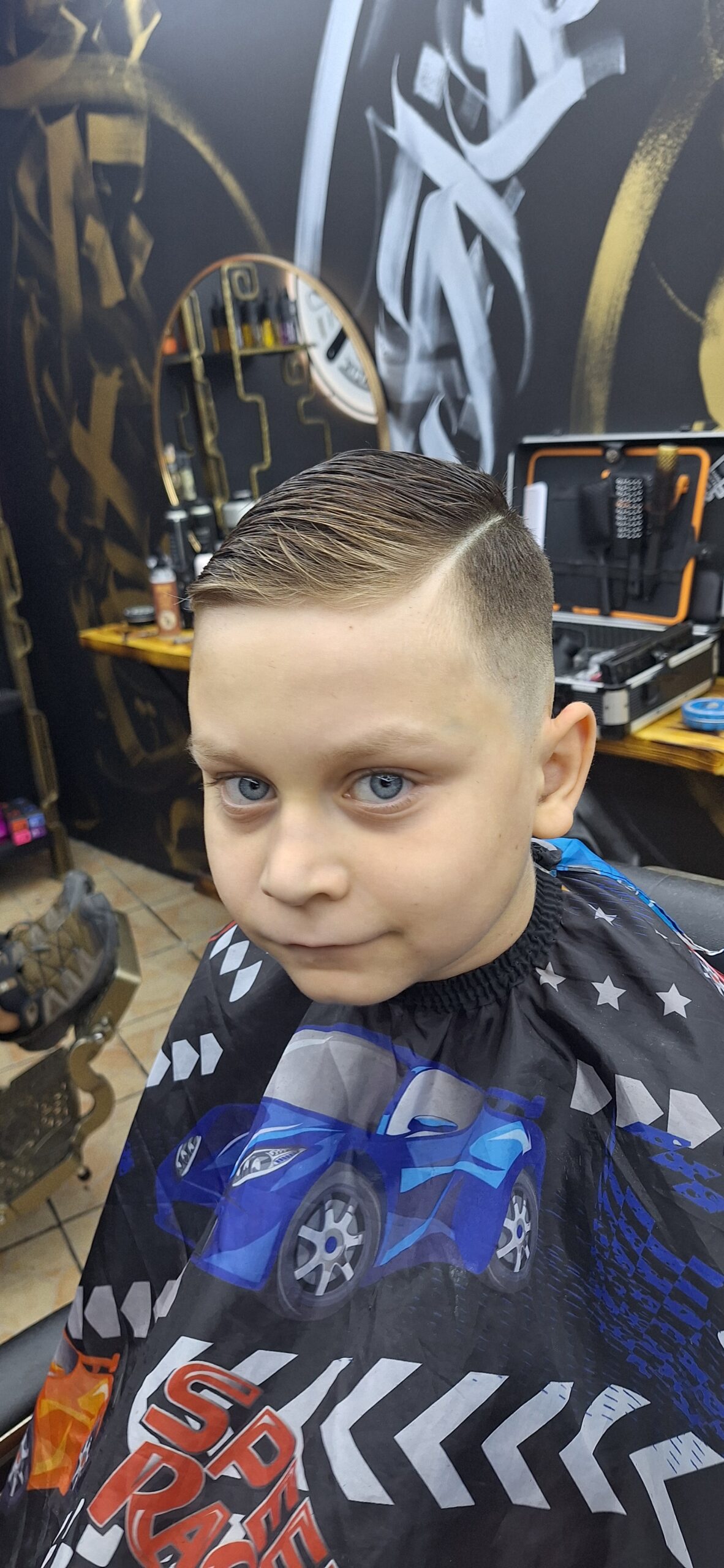 Cieniowanie włosów w salonie Szacunek Błażeja